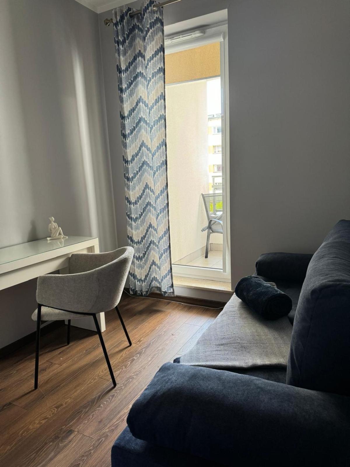 Apartment Metro Slodowiec Free Parking Warsaw Exterior photo